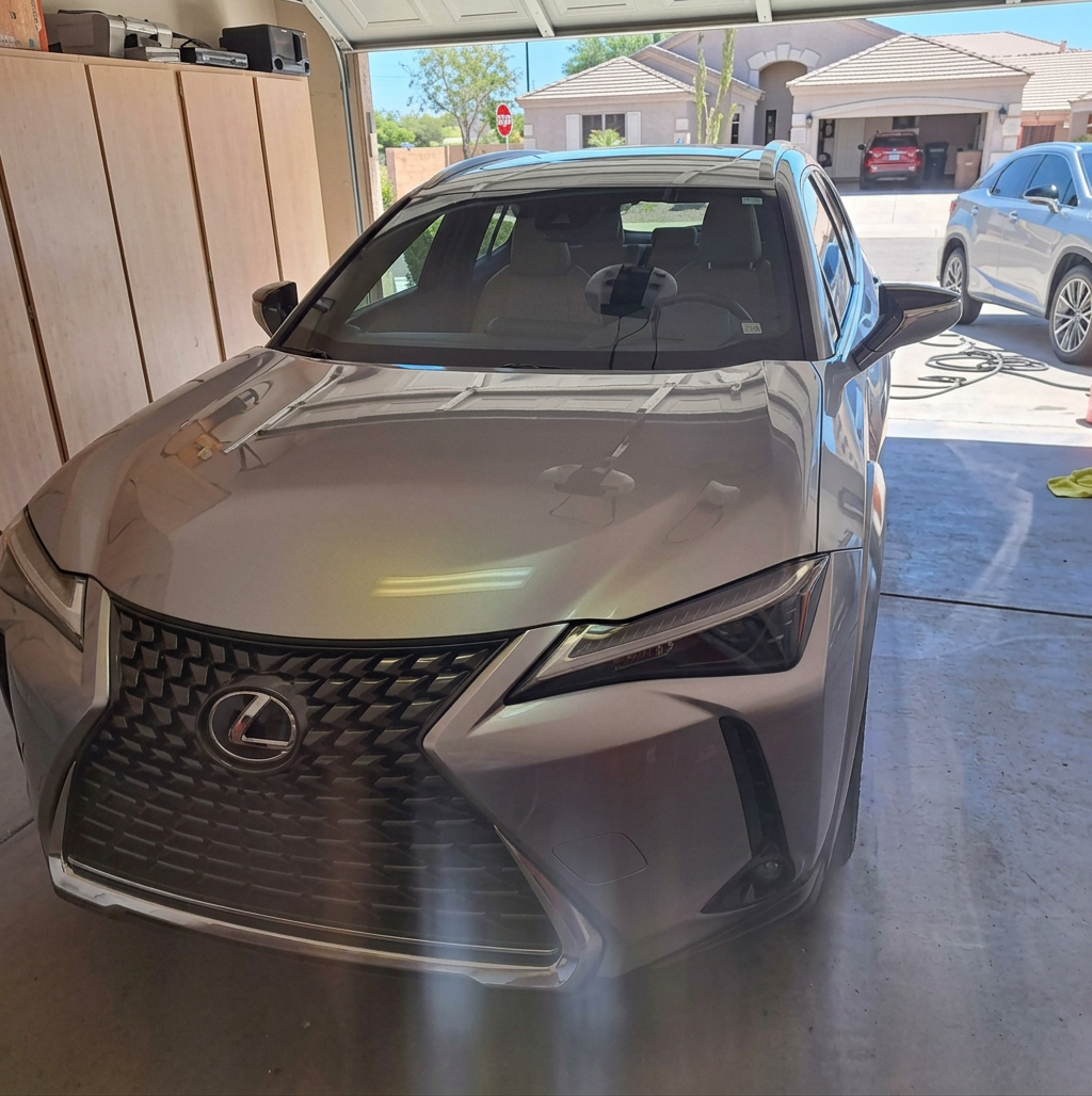Lexus front-end after a full exterior wash